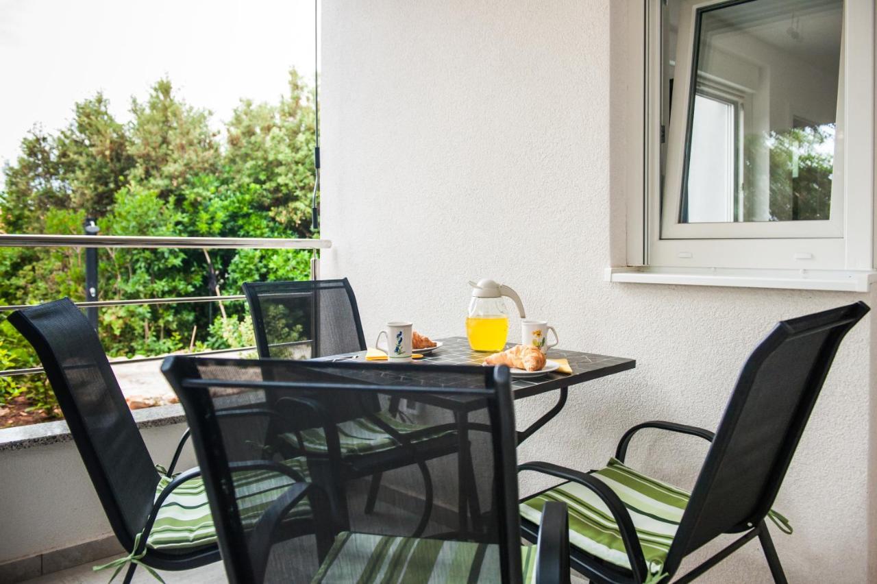 Apartments Jedro เพทรอซาเน ภายนอก รูปภาพ